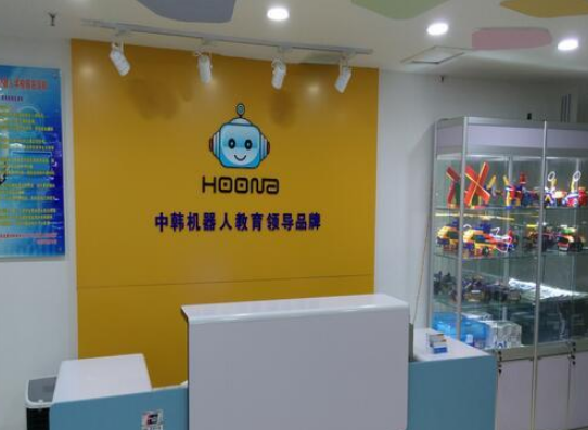 鄭州電話機(jī)器人哪家公司好(鄭州電銷機(jī)器人公司)